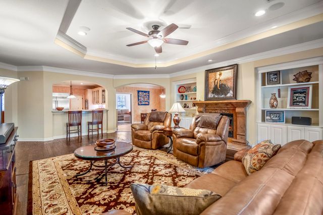 5306 Norborne Lane, Houston, TX 77069