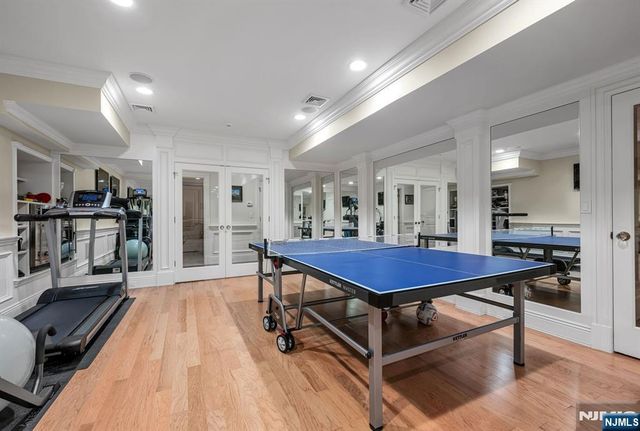 268 Woodside Avenue, Franklin Lakes, NJ 07417