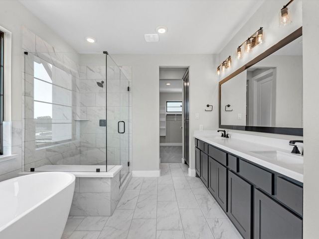 12038 Royal Oaks Banner Way, Houston, TX 77082