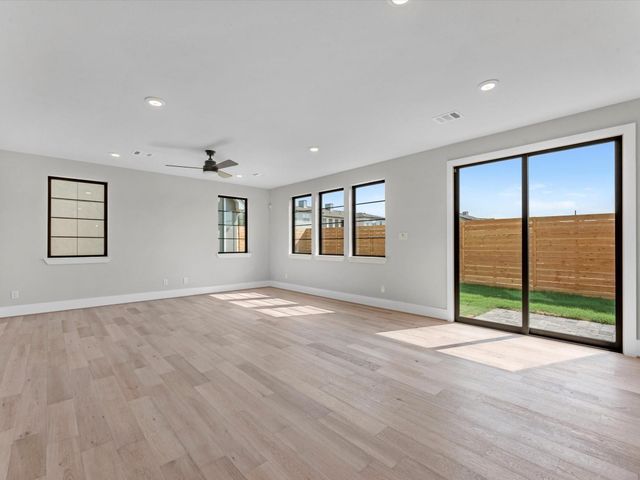 12038 Royal Oaks Banner Way, Houston, TX 77082