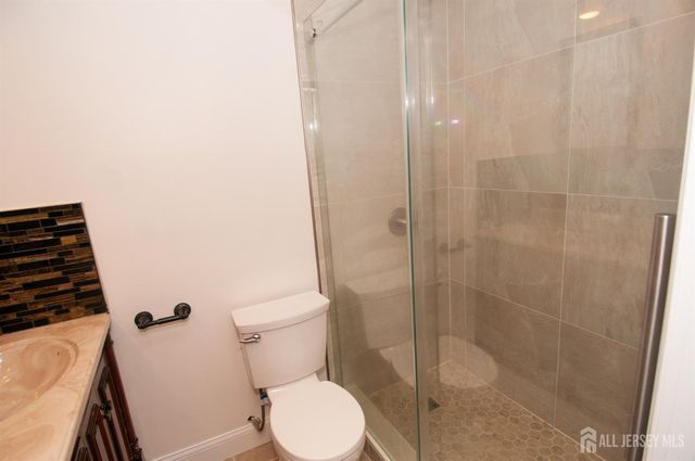 6505 Hana Road, Edison, NJ 08817