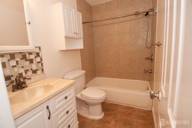 6505 Hana Road, Edison, NJ 08817
