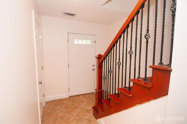 6505 Hana Road, Edison, NJ 08817
