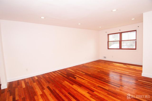 6505 Hana Road, Edison, NJ 08817