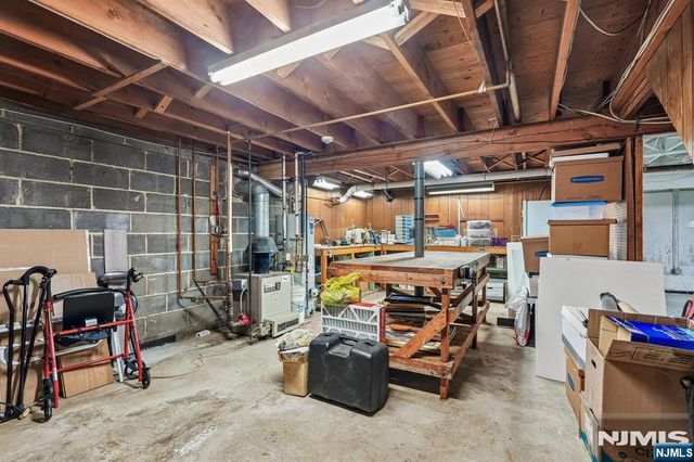 26 Almroth Drive, Wayne, NJ 07470