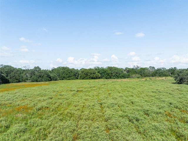 2550 County Road 201, Weimar, TX 78962