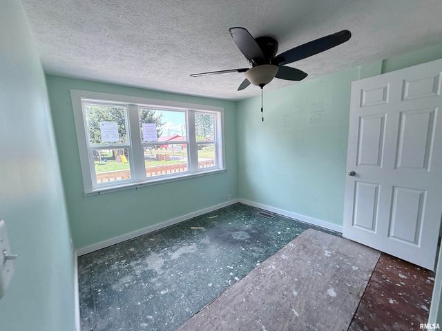 407 N BUCHANAN Street, Marion, IL 62959