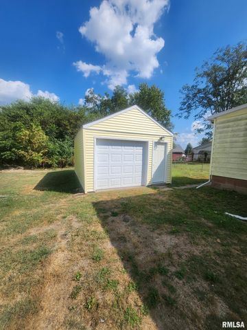 407 N BUCHANAN Street, Marion, IL 62959