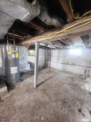 407 N BUCHANAN Street, Marion, IL 62959