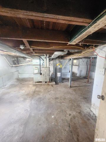 407 N BUCHANAN Street, Marion, IL 62959