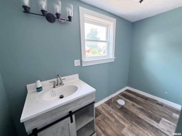 407 N BUCHANAN Street, Marion, IL 62959