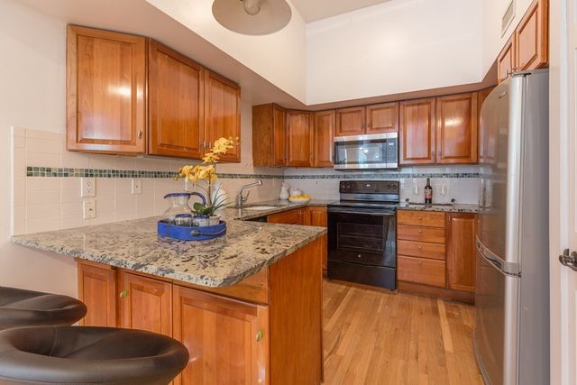 3 Appleton St 11, Boston, MA 02116