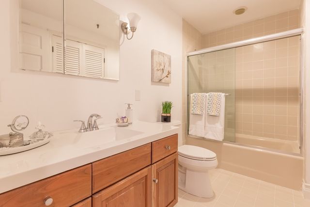 3 Appleton St 11, Boston, MA 02116