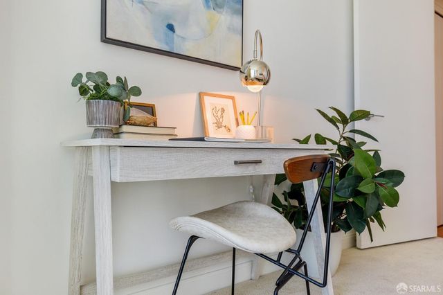 425 1st Street 1008, San Francisco, CA 94105