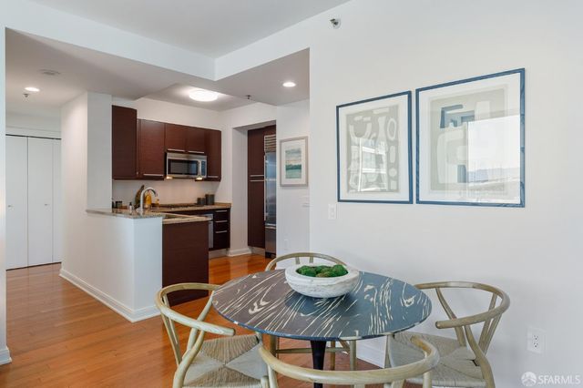 425 1st Street 1008, San Francisco, CA 94105