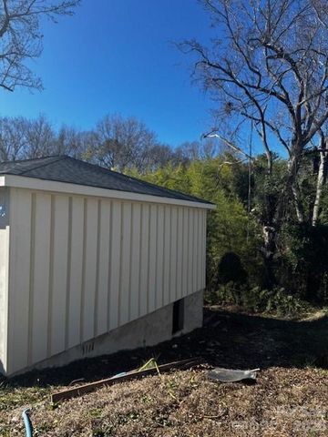 38 Poplar Street, Great Falls, SC 29055