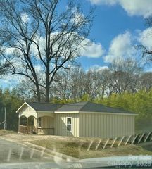 38 Poplar Street, Great Falls, SC 29055