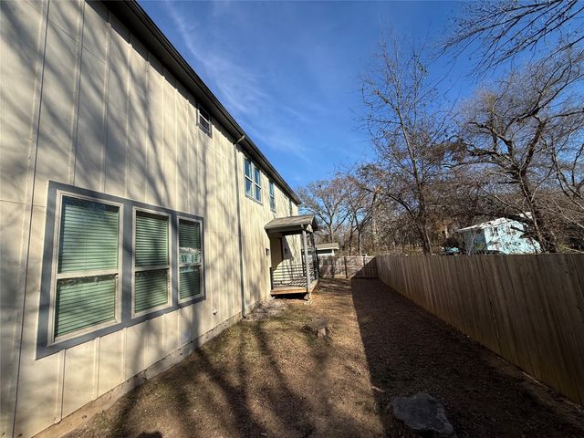 170 Sierra Madre Street, Payne Springs, TX 75156