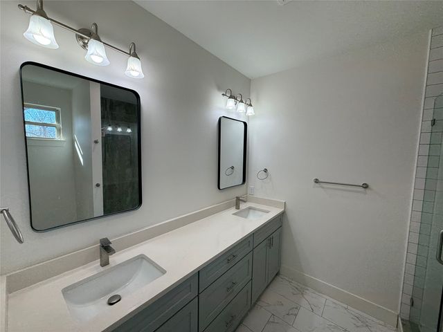 170 Sierra Madre Street, Payne Springs, TX 75156