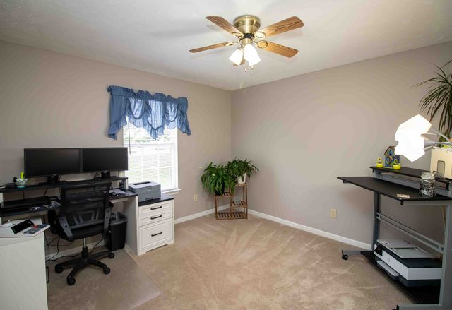 114 Lake Forest Dr, La Vergne, TN 37086