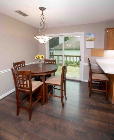 114 Lake Forest Dr, La Vergne, TN 37086