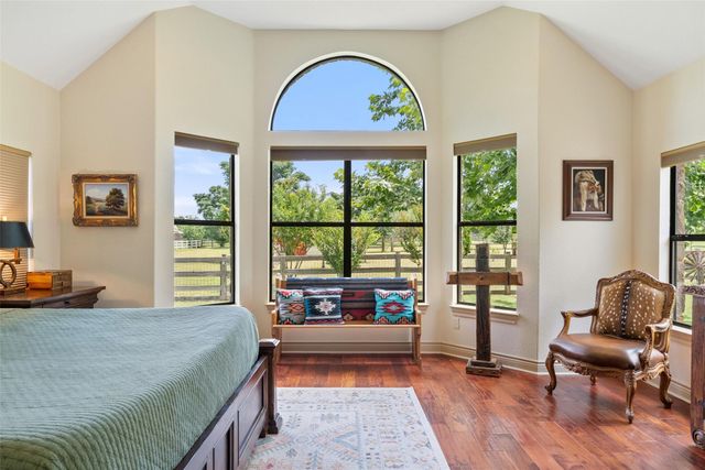 343 Colorado DR, Cedar Creek, TX 78612