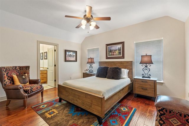 343 Colorado DR, Cedar Creek, TX 78612
