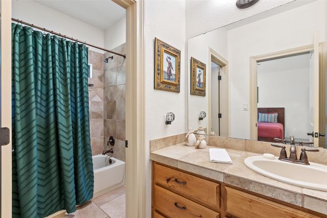 343 Colorado DR, Cedar Creek, TX 78612