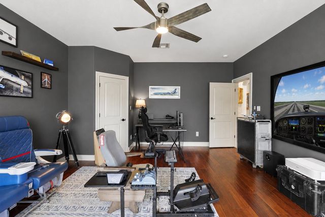 343 Colorado DR, Cedar Creek, TX 78612