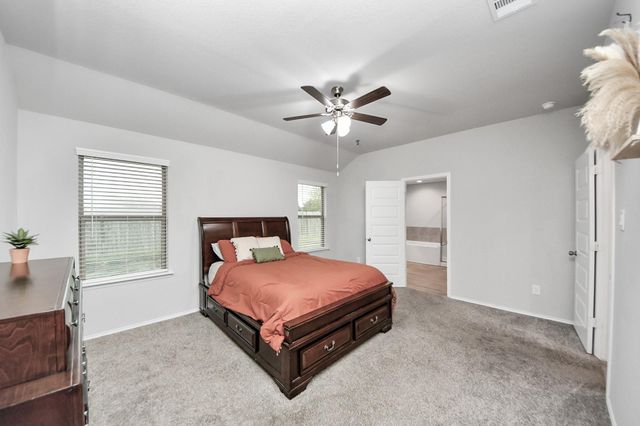 6806 Amber Cliff Lane, Richmond, TX 77469