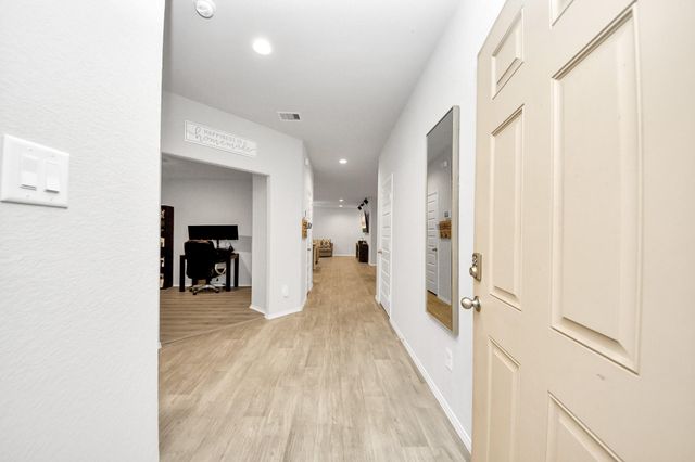 6806 Amber Cliff Lane, Richmond, TX 77469