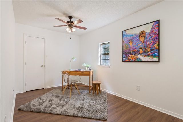 6904 Viking Drive, Waco, TX 76710