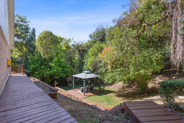 6904 Viking Drive, Waco, TX 76710