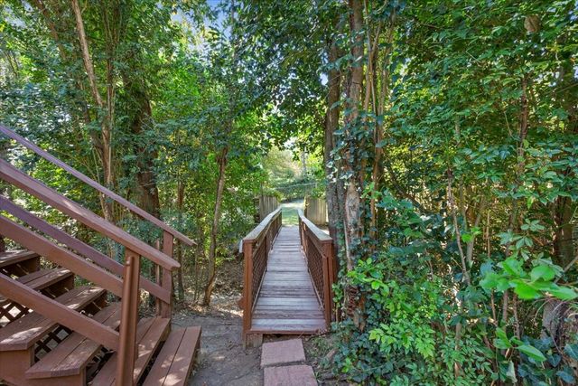 6904 Viking Drive, Waco, TX 76710