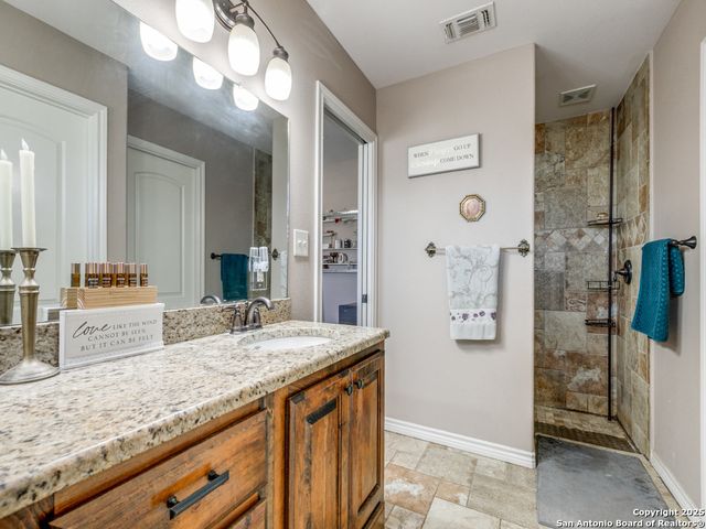 1758 Crooked Creek, Pleasanton, TX 78064