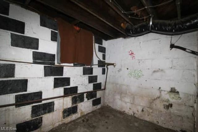 1205 Belle Street SE, Warren, OH 44484