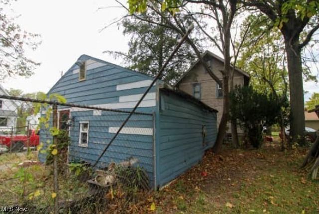 1205 Belle Street SE, Warren, OH 44484