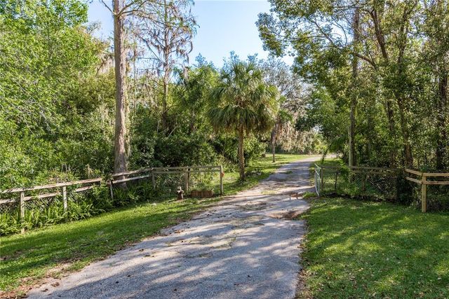 317 OLD EAST LAKE ROAD, Tarpon Springs, FL 34688