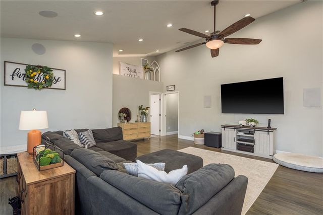 317 OLD EAST LAKE ROAD, Tarpon Springs, FL 34688