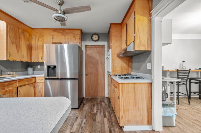 1352 Honeysuckle Lane, Charleston, SC 29412