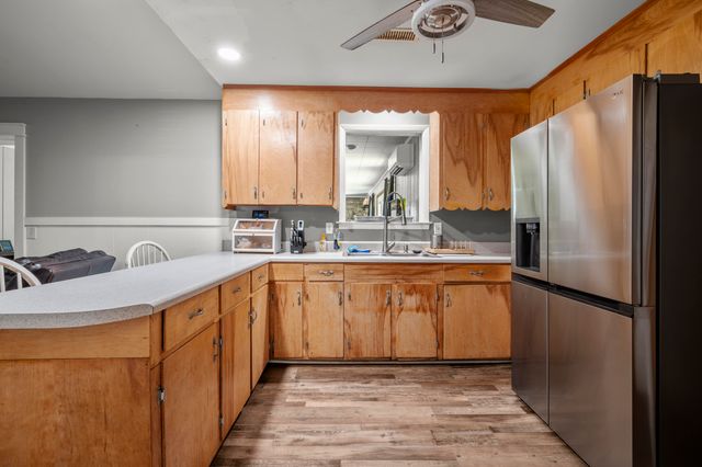 1352 Honeysuckle Lane, Charleston, SC 29412