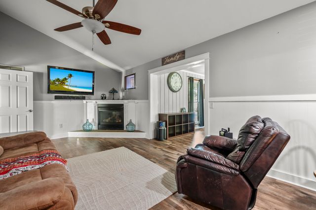 1352 Honeysuckle Lane, Charleston, SC 29412