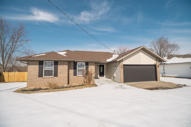 1835 W Farm Road 102, Springfield, MO 65803