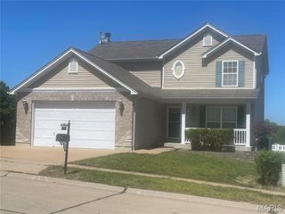 7 Winter River Court, Fenton, MO 63026