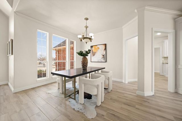 744 Longmeadow Lane, Edmond, OK 73003