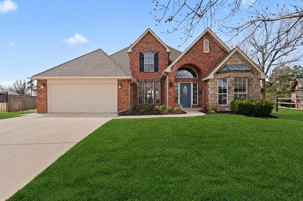 744 Longmeadow Lane, Edmond, OK 73003
