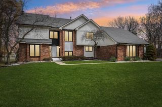 2932 Constitution Court, West Bloomfield Twp, MI 48322