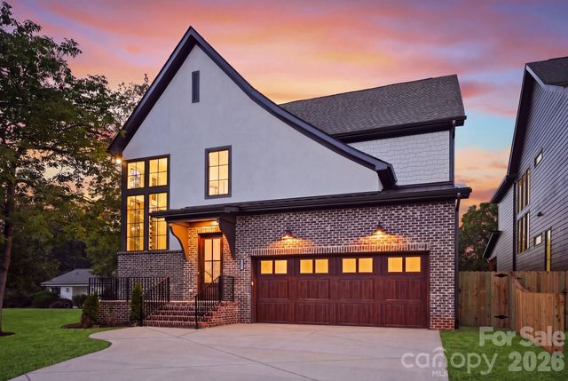1115 Lomax Avenue, Charlotte, NC 28211