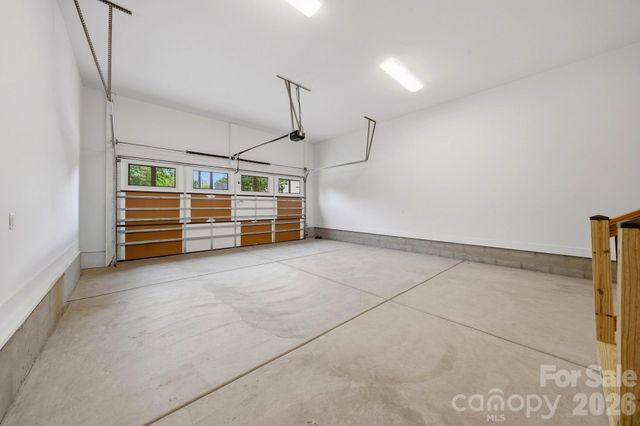 1115 Lomax Avenue, Charlotte, NC 28211