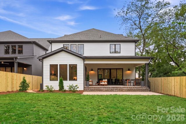 1115 Lomax Avenue, Charlotte, NC 28211